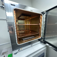 Thermo HERAcell Vios 160i Double Stack CO2 Incubator image 1
